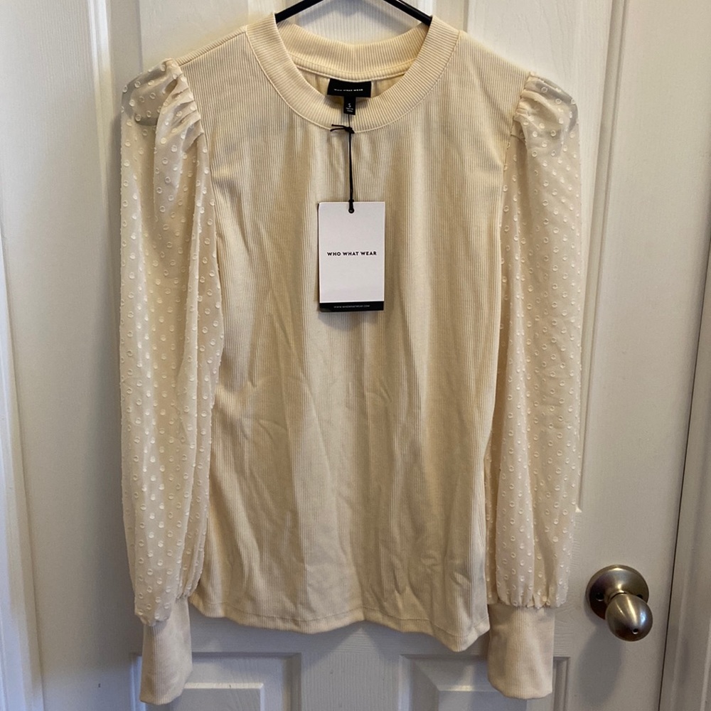 NWT Who What Wear Cream Blouse with Sheer Sleeves Sz S